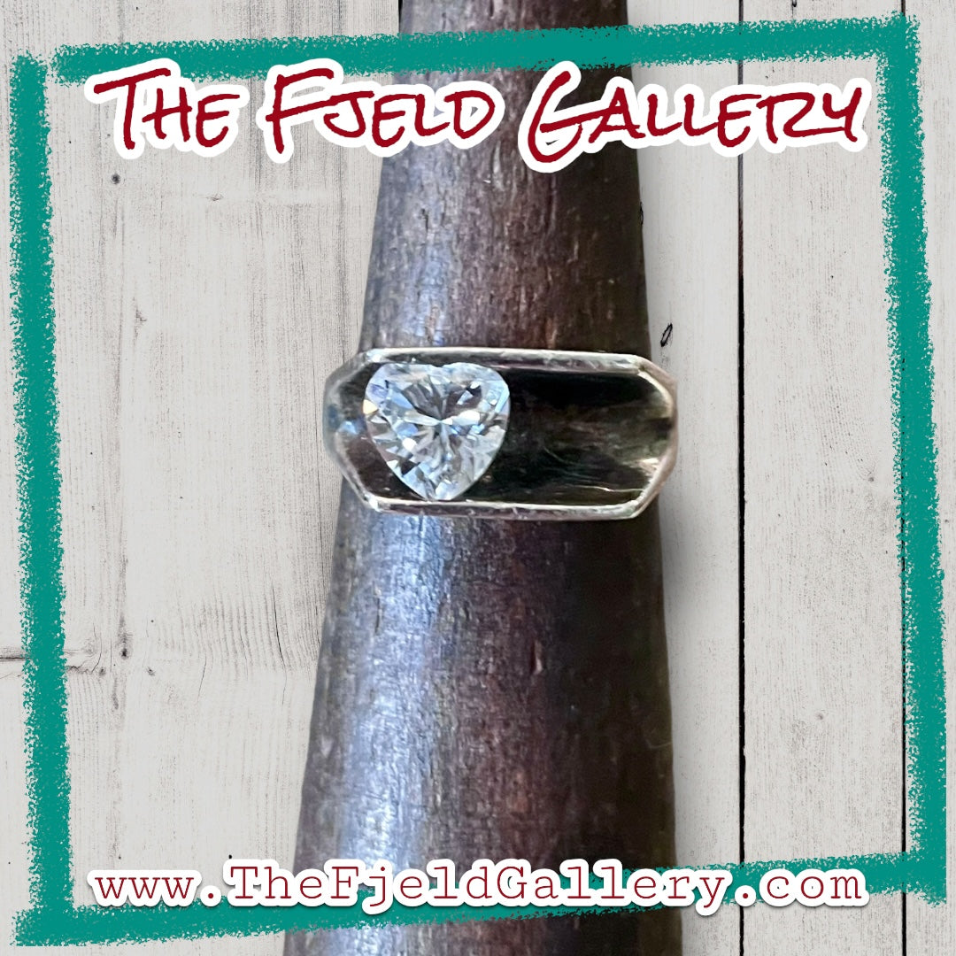 Modernist Zircon Faceted Heart Set in Double Wall Sterling Silver Setting Ring