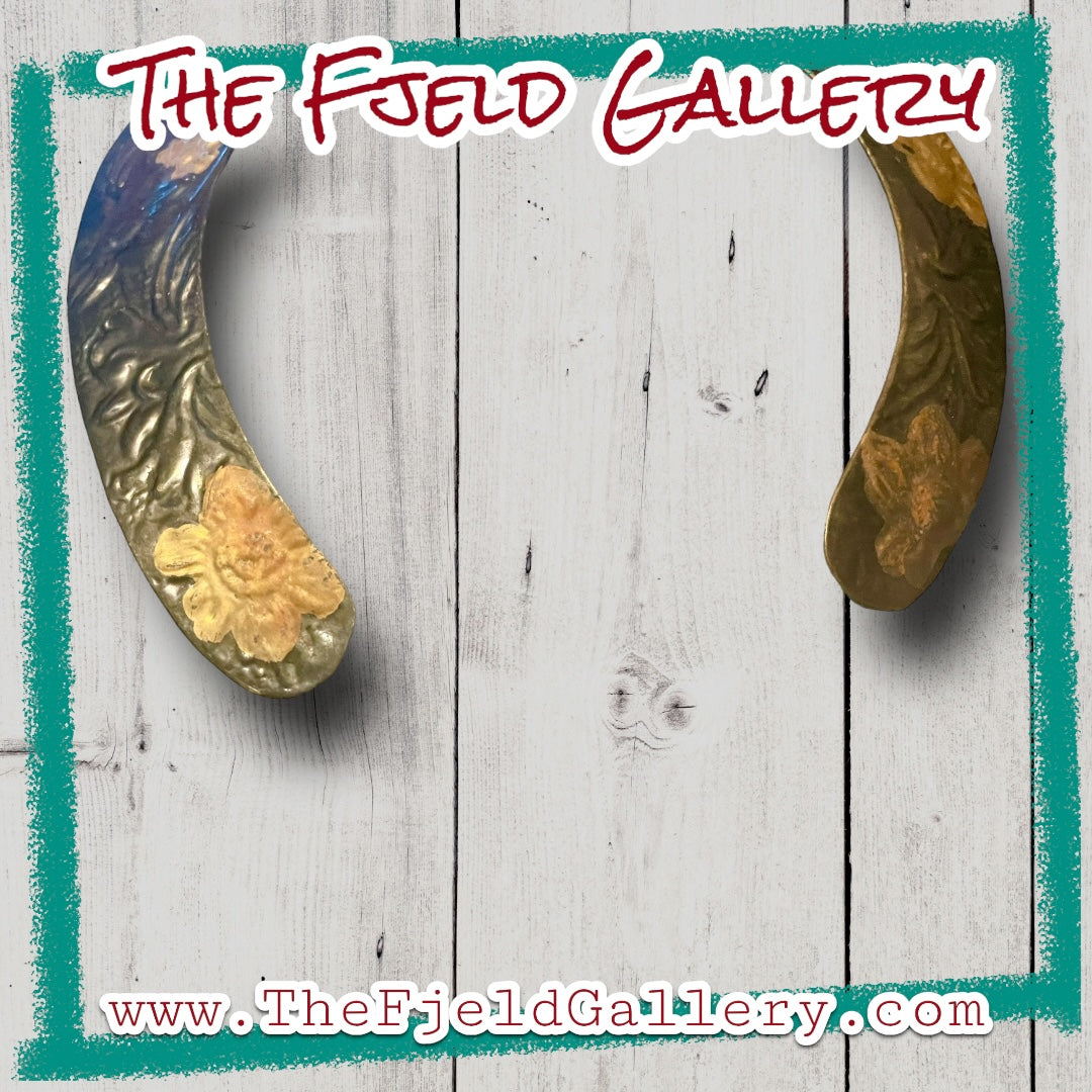 1970’s Runway Copper Mixed Metal Flourish Shield Neck Cuff Bib Necklace