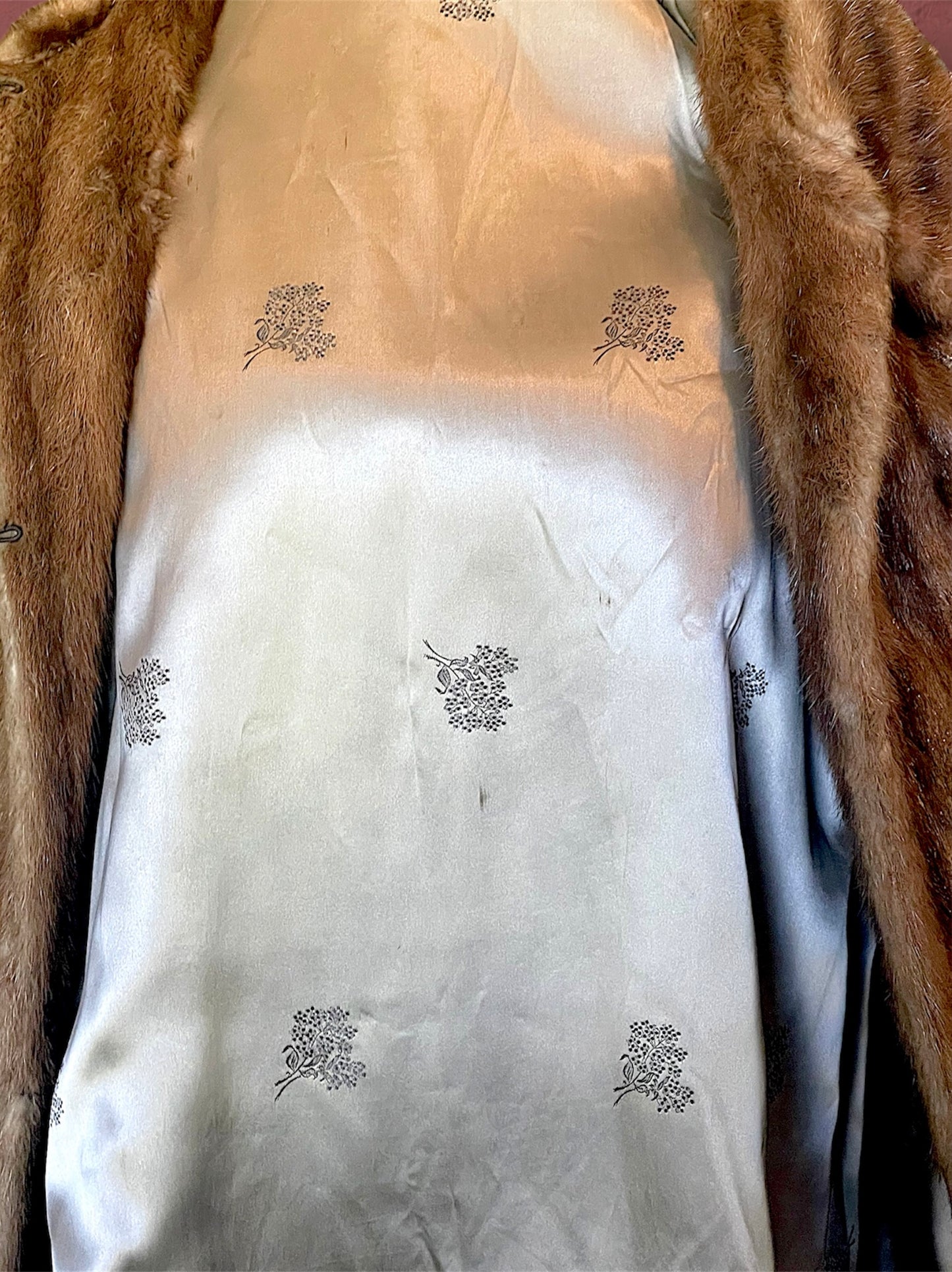 Vintage Long Brown Collared Mink Fur Coat