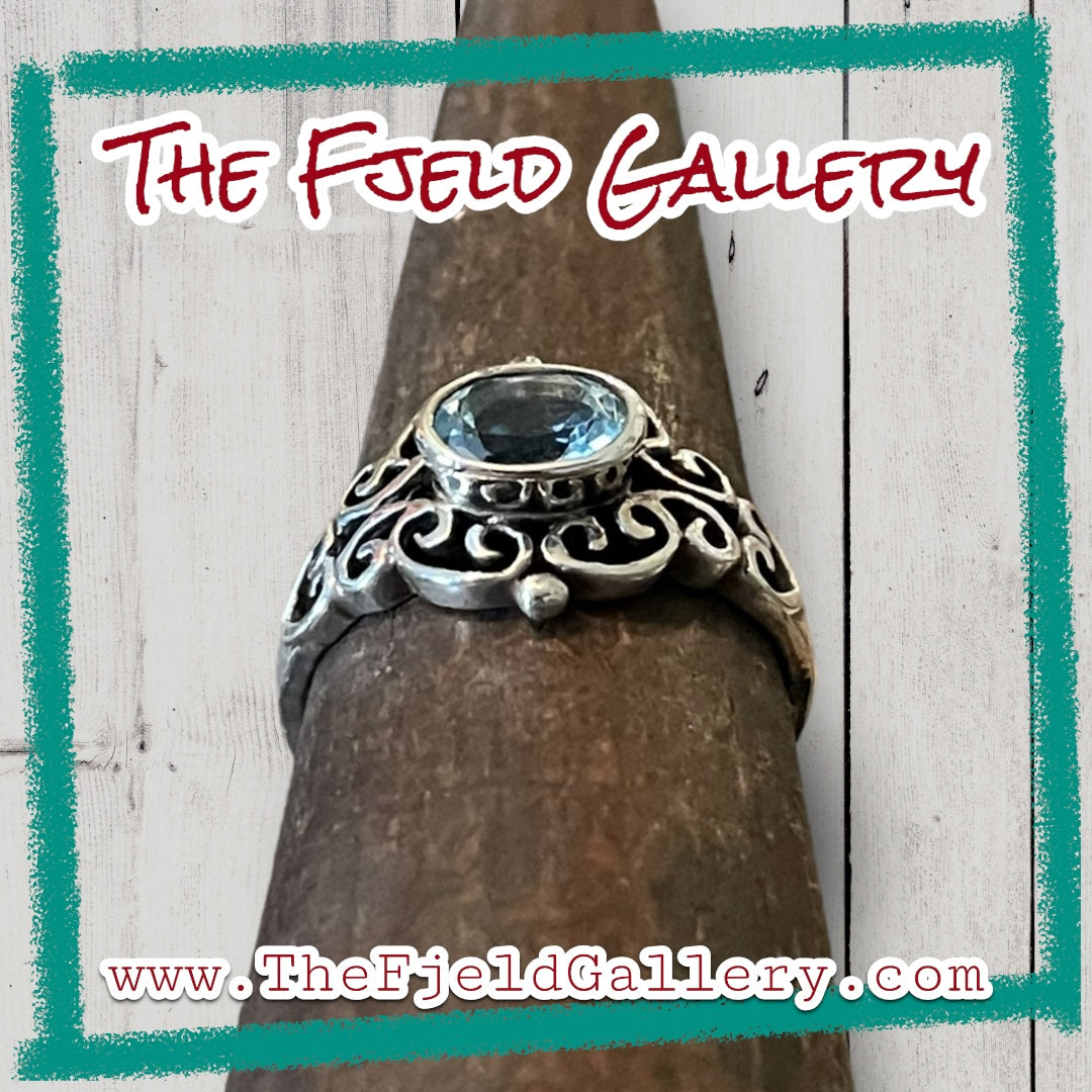 Aquamarine Modernist Flourish Sterling Silver Ring