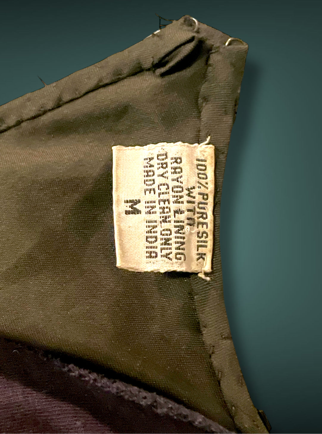 Vintage 1980’s Silk NYE Gold Silver Red & Black Glass Bead Short Dress