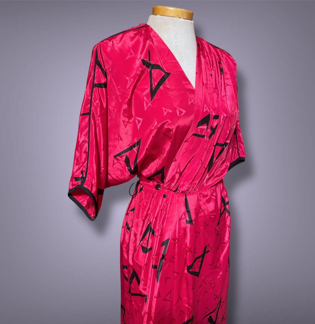1980’s Magenta Pink Black Abstract Geometric Print Pleated Wrap Dress