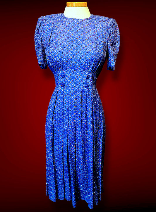 Vintage 1960’s Blue, Pink, Orange, Yellow & White Arrow Pattern Shift Dress