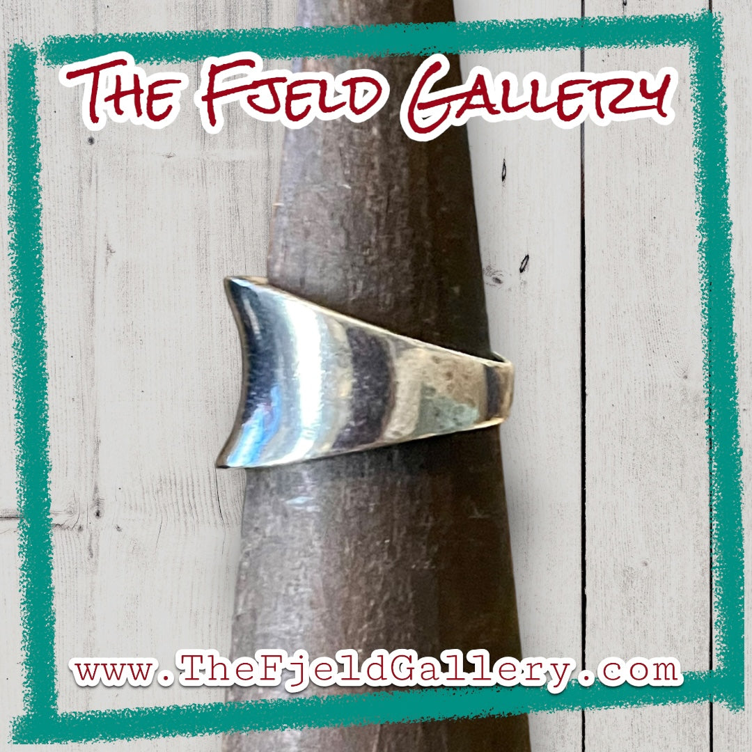 Vintage Wide Band Concave Sterling Silver Ring