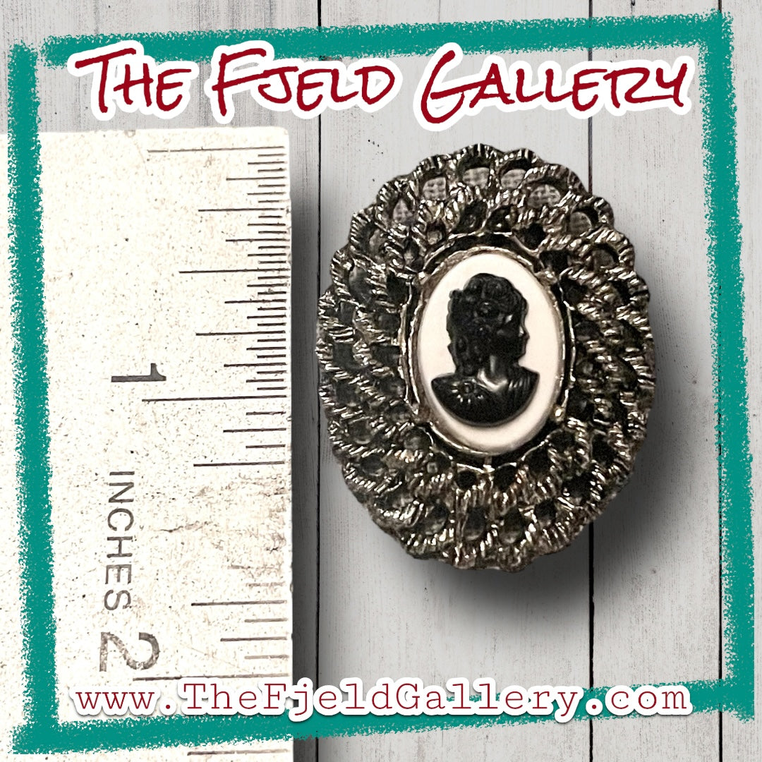 Vintage Black & White Cameo in Silver Brooch