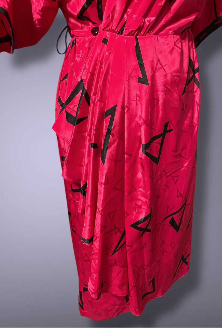 1980’s Magenta Pink Black Abstract Geometric Print Pleated Wrap Dress