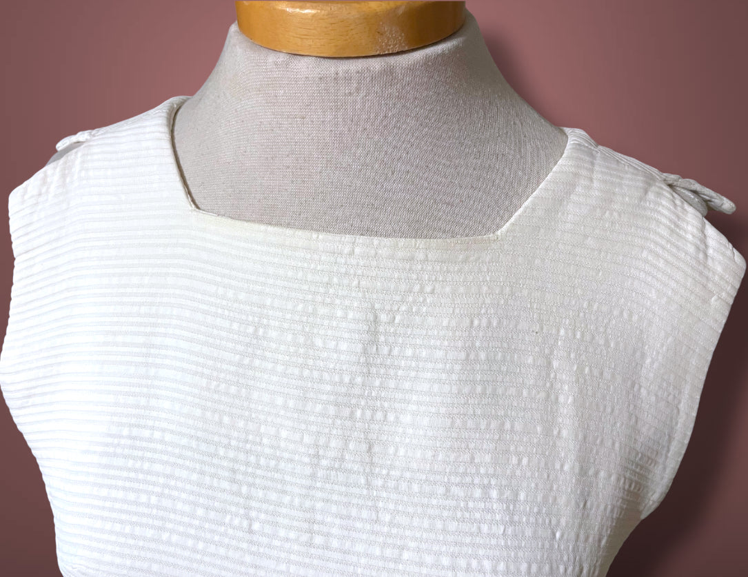 1960’s White Ribbed Texture Square Neck Pockets Sheath Dress