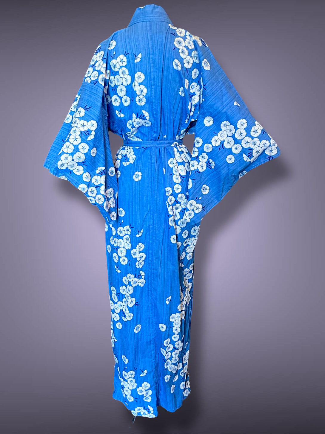 Vintage 1960’s Blue & White Cherry Blossom Flower Print Kimono