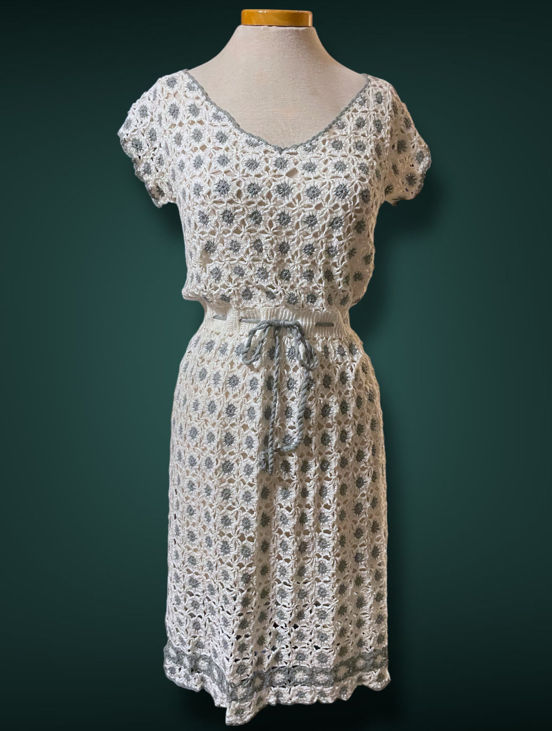 1970’s Vintage White & Gray Crochet Knit Floral Bow Waist Dress