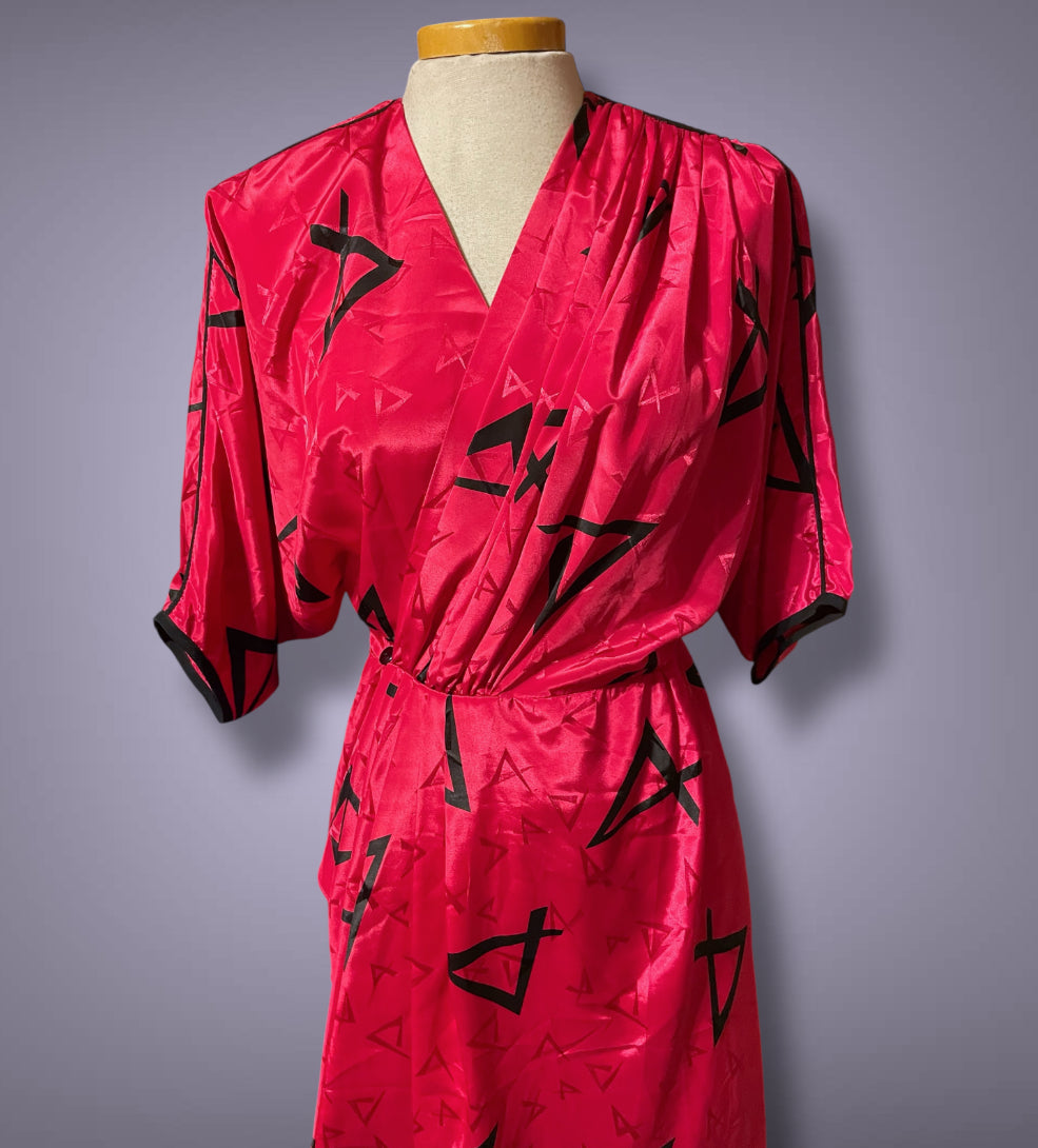 1980’s Magenta Pink Black Abstract Geometric Print Pleated Wrap Dress