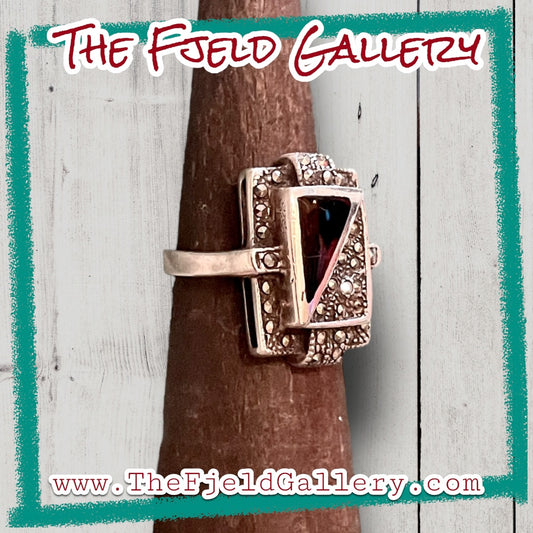 Art Deco Onyx & Marcasite Square Sterling Silver Geometric Ring