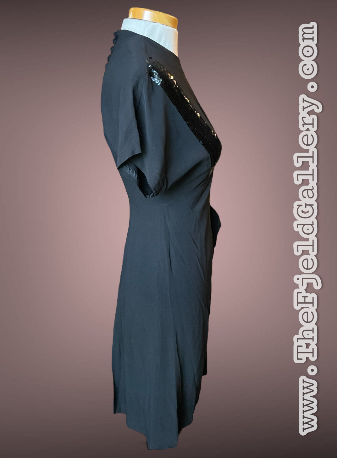 1930’s Black Sequin Striped Gathered Drop Bust Bow Detail Kimono Sleeve A Dress