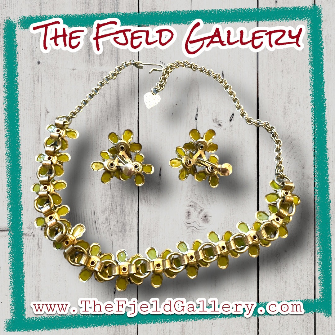 1960’s Olive Green Lucite & Crystal Rhinestone Daisy Flower Necklace & Earrings Set