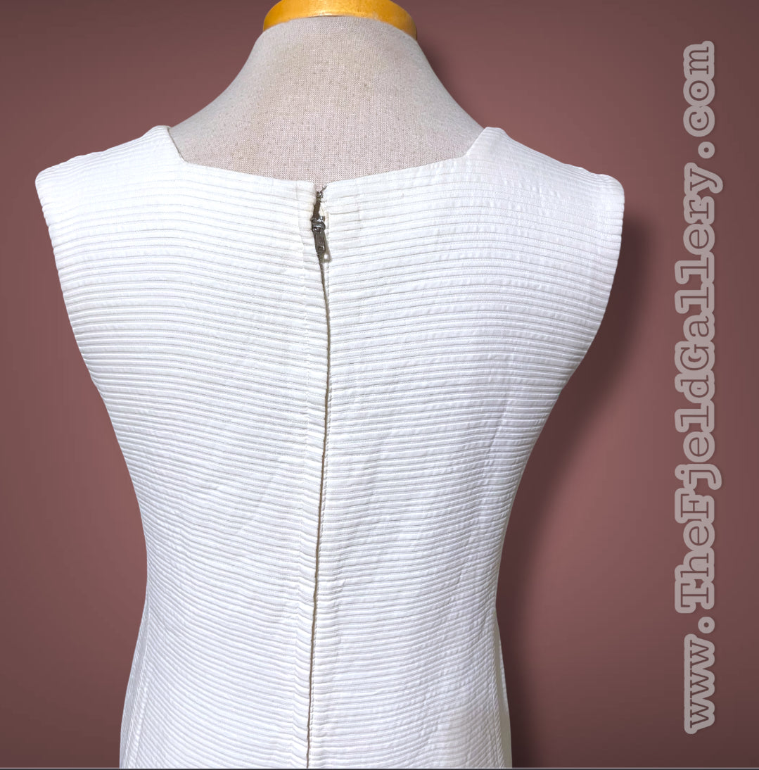 1960’s White Ribbed Texture Square Neck Pockets Sheath Dress