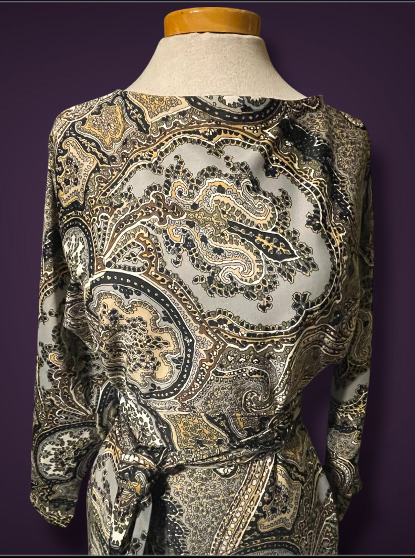 1970’s Brown, Gray, Black & White Paisley Pattern Bat Wing Belted Sheath Dress