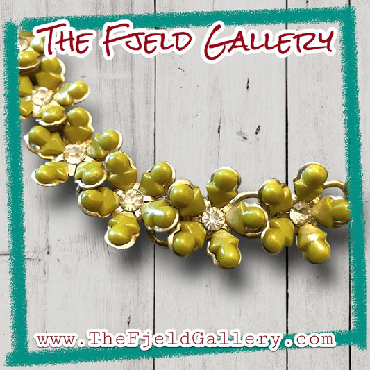 1960’s Olive Green Lucite & Crystal Rhinestone Daisy Flower Necklace & Earrings Set