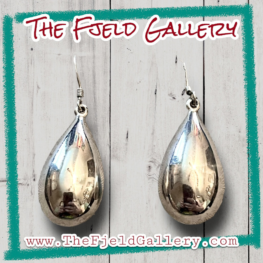 Vintage Mexican Sterling Silver Hollow Work Teardrop Dangle Earrings