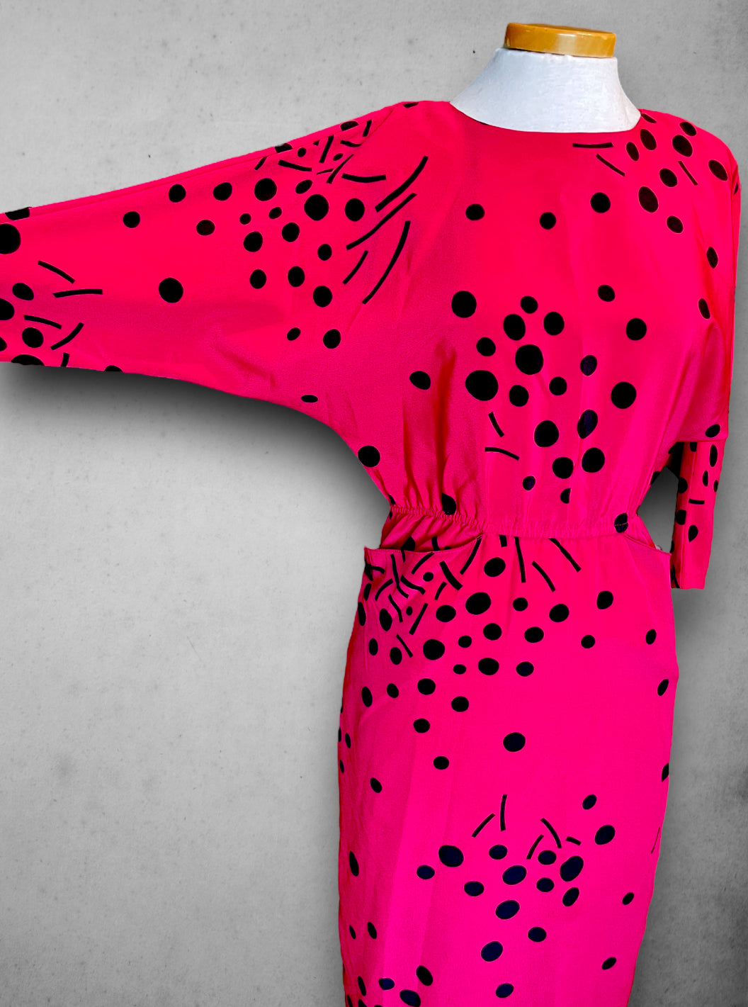 1980’s Pink Magenta Abstract Polka Dot Print Batwing Dress with Pockets