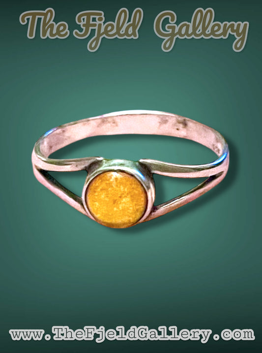 Vintage Sterling Silver Amber Bezel Set Solitaire Ring sz 9