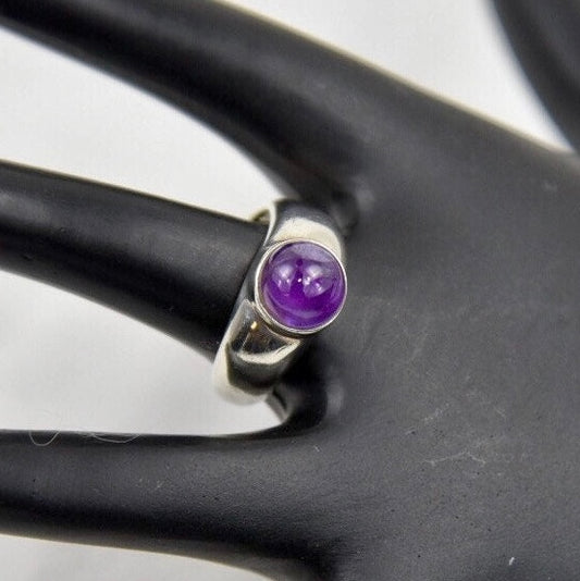 Sterling Amethyst Cabochon Modern Minimalist Ring Size 6.5