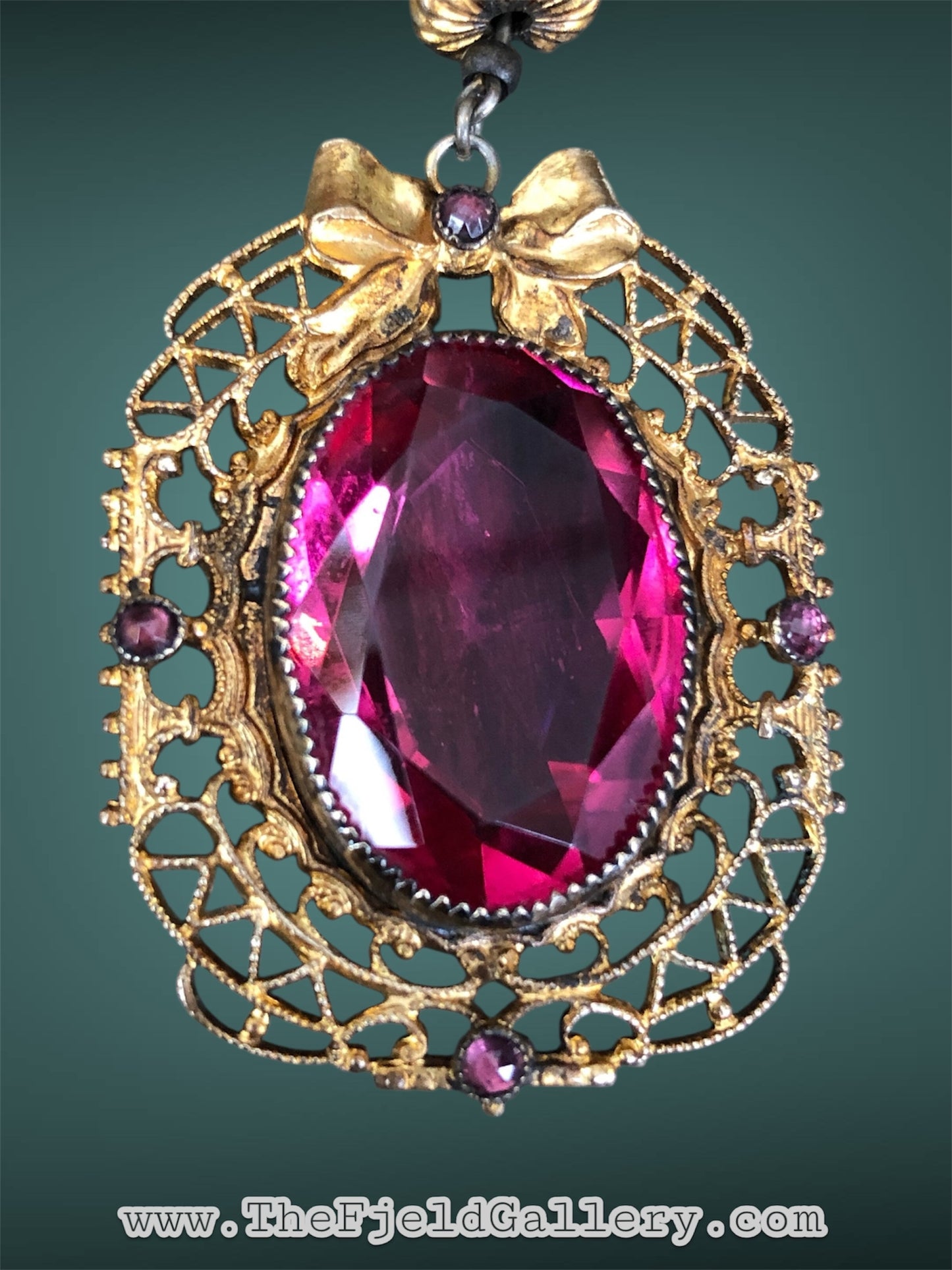 Art Nouveau Gilded Gold Bow Design Bright Pink Czech Art Glass Pendant & Beaded Necklace