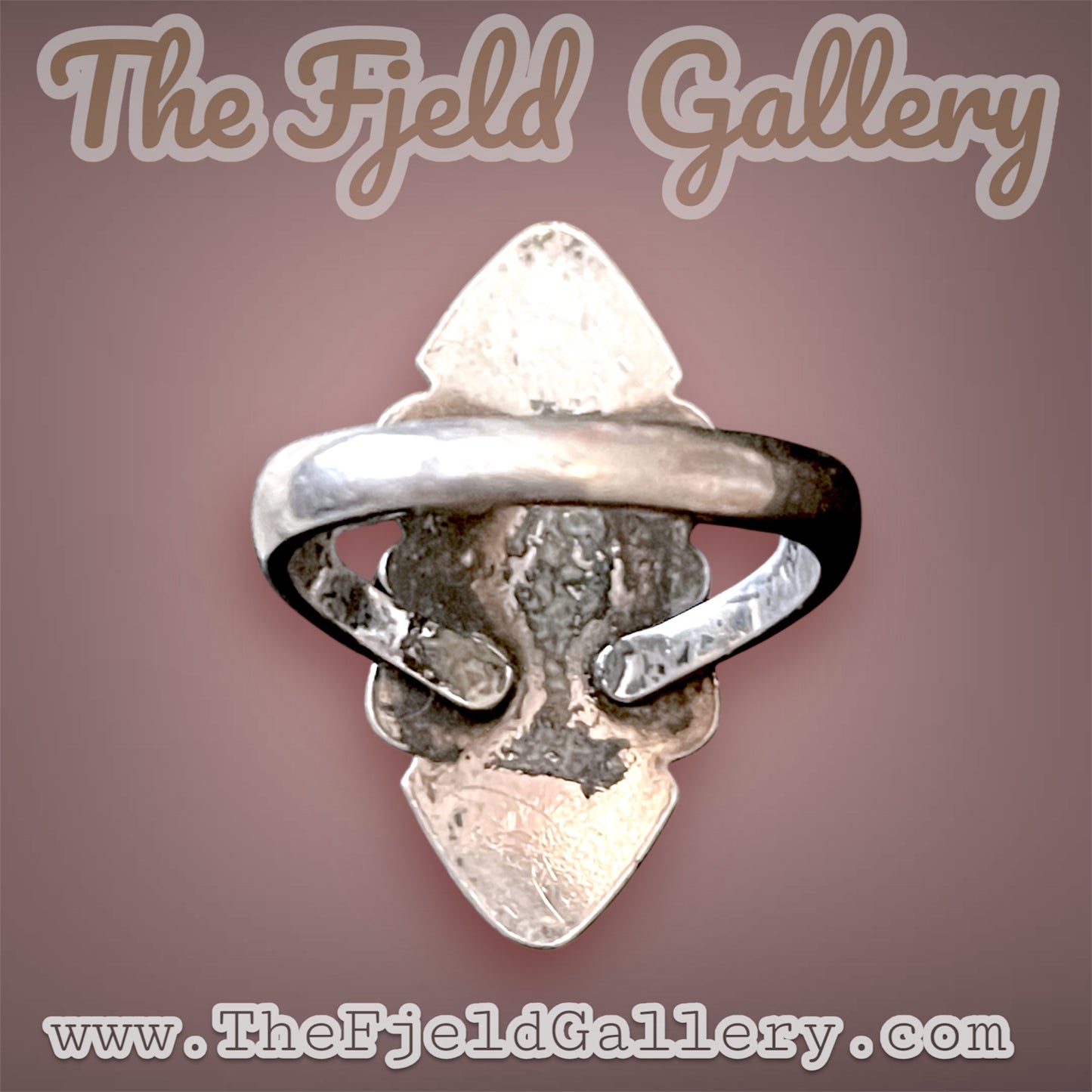 Native American Sterling Silver Embossed Large Turquoise Solitaire Ring