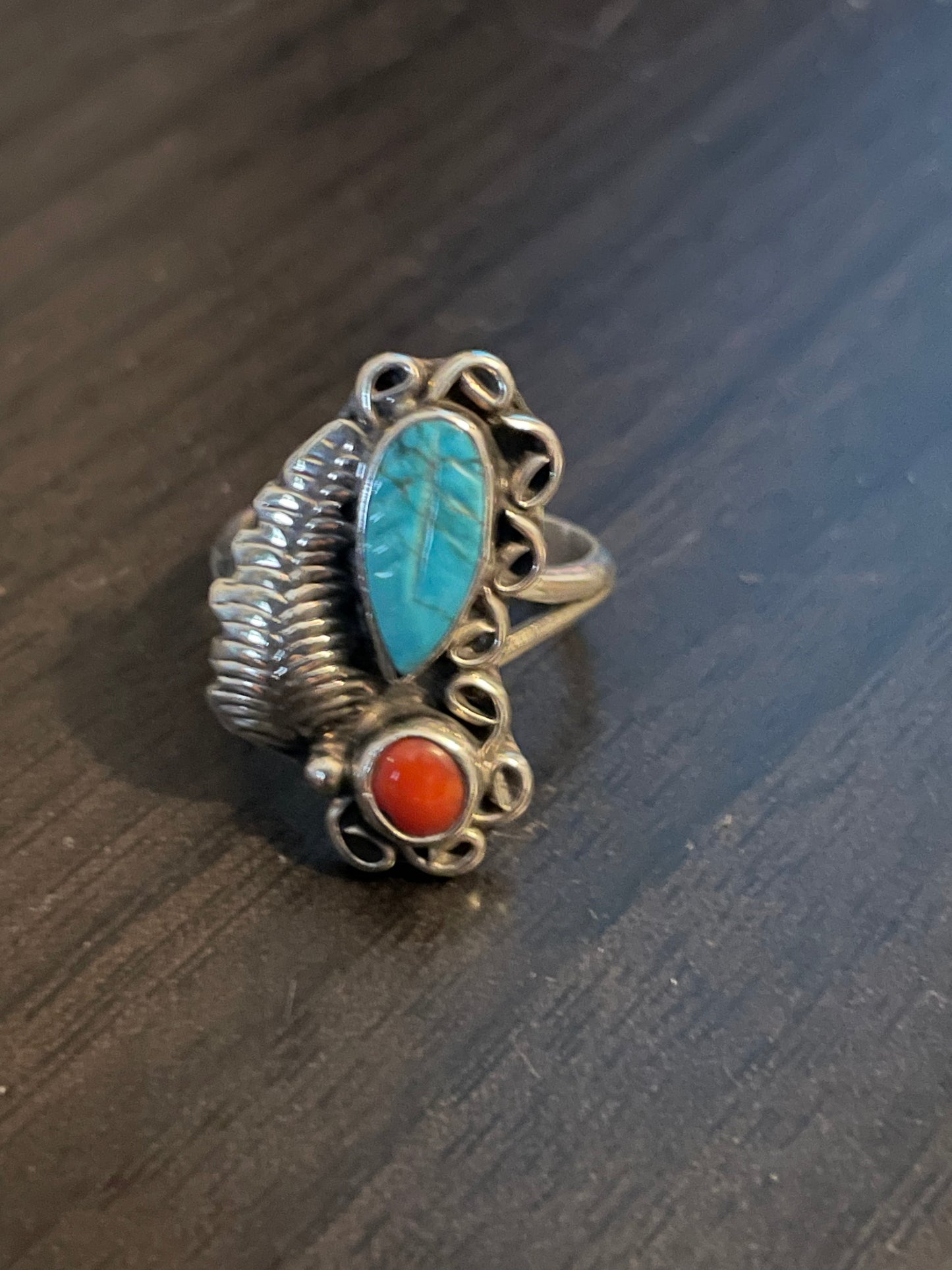 Native American Sterling Silver Turquoise Carved Leaf & Red Coral Ring w/ Leaf