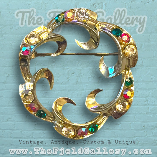 Vintage Red & Green Aurora Borealis Crystal Rhinestones Gold Wreath Brooch