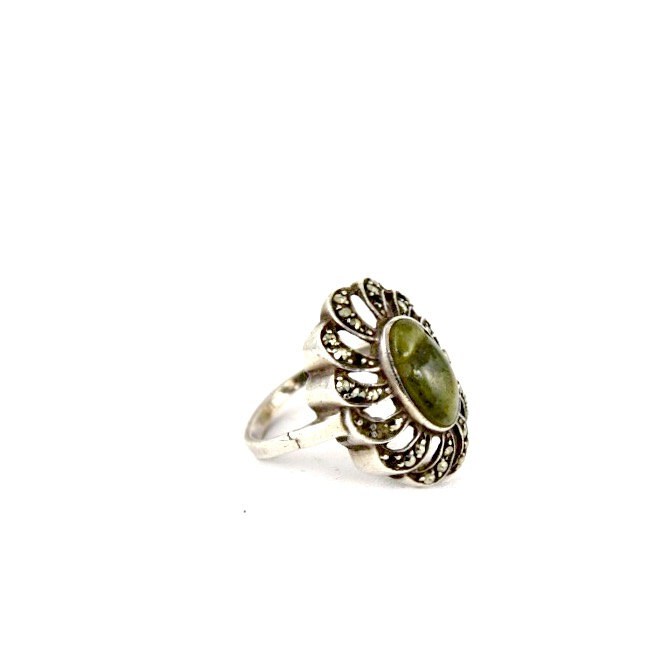 Art Deco Jade Gemstone & Marcasite Sterling Silver Ring