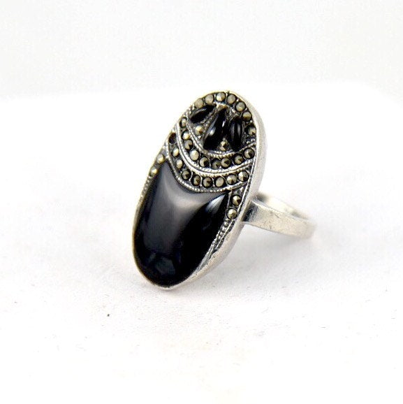 Art Deco Sterling Silver, Marcasite & Onyx Gemstone Gothic Ring