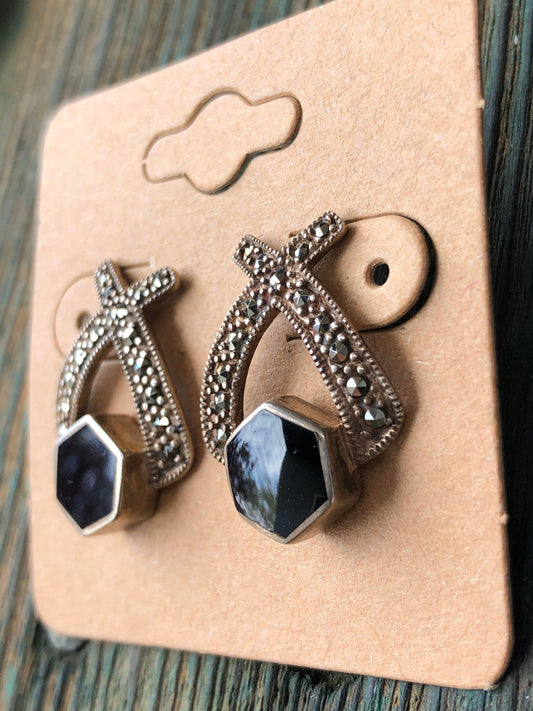 Sterling silver , marcasite and onyx art deco pierced pot earrings