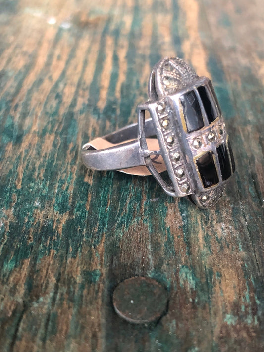 Art Deco Sterling Silver Onyx with Marcasite 6 gemstone Ring