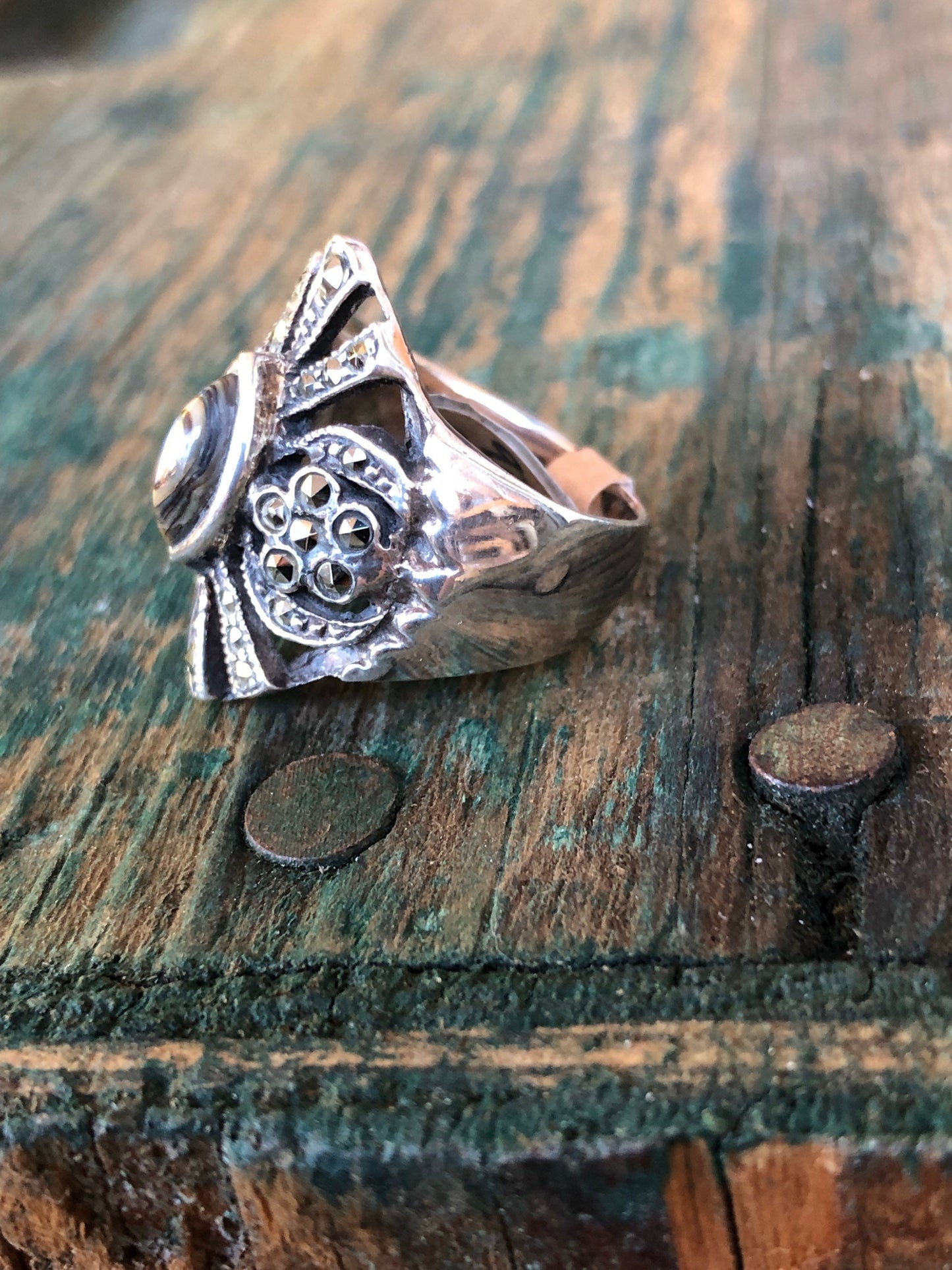 Art deco sterling marcasite and abalone ring