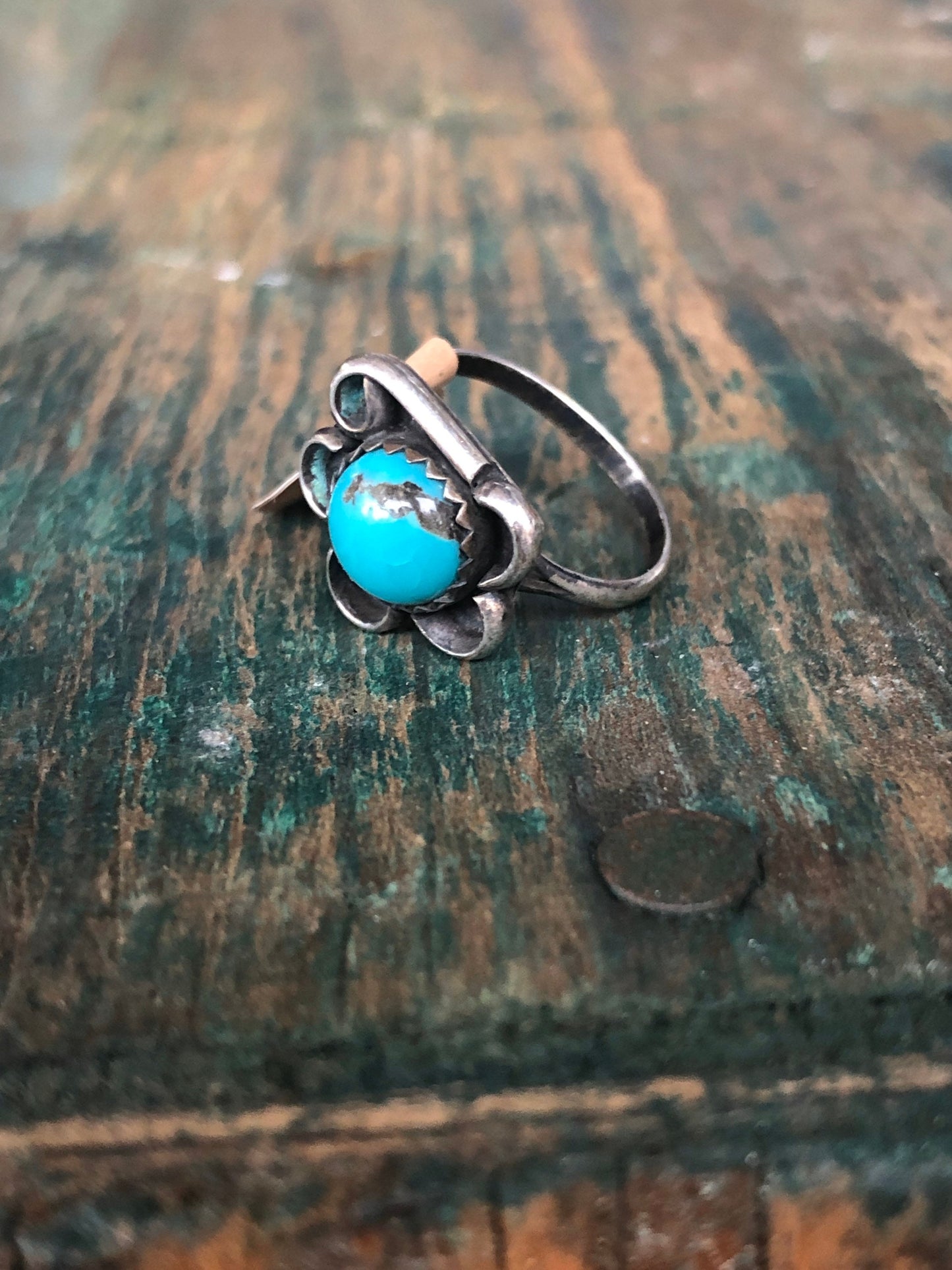 Sterling Silver Native American Turquoise Gemstone Flower Ring