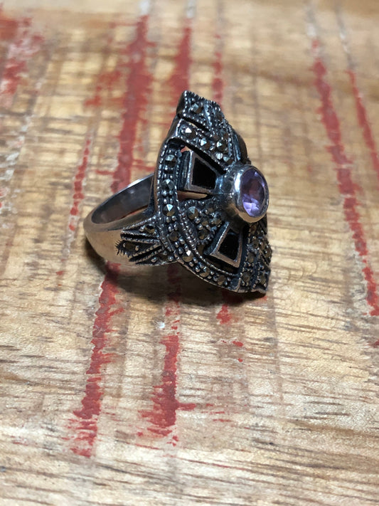 Art Deco Sterling & Marcasite Ring with Onyx an Amethyst Gemstones