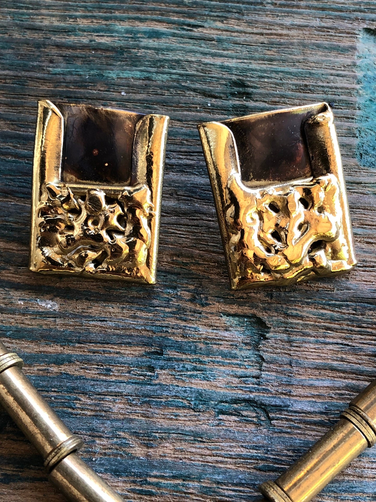 Barbaric Artisan Made Brass Necklace and Earring Set