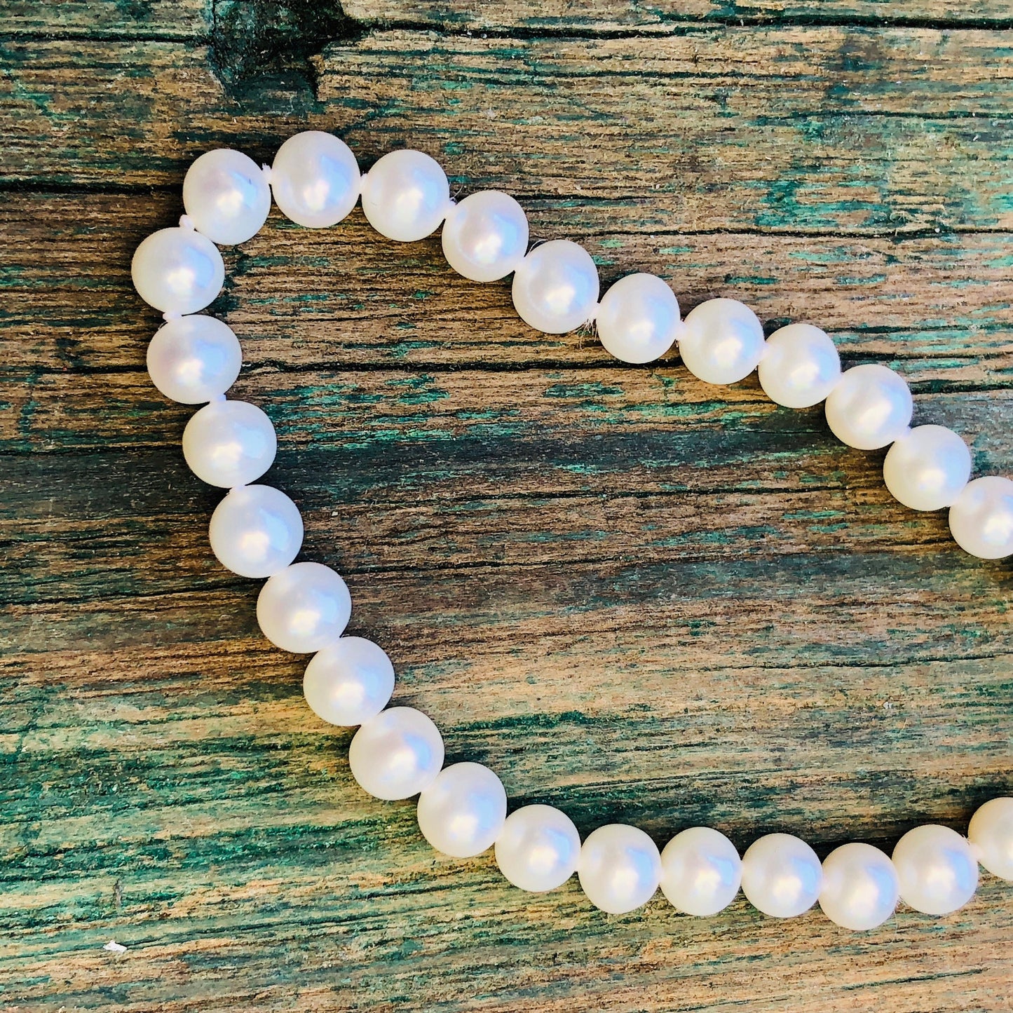 10k gold Freshwater Genuine Pearl Necklace 18”