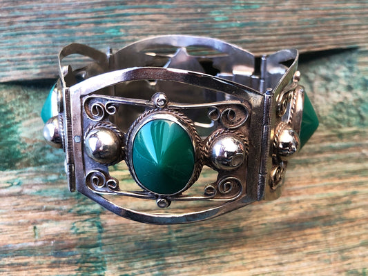 Sterling Silver Mexican Taxco Green Chrysoprase Art  & Craft Panel Link Bracelet