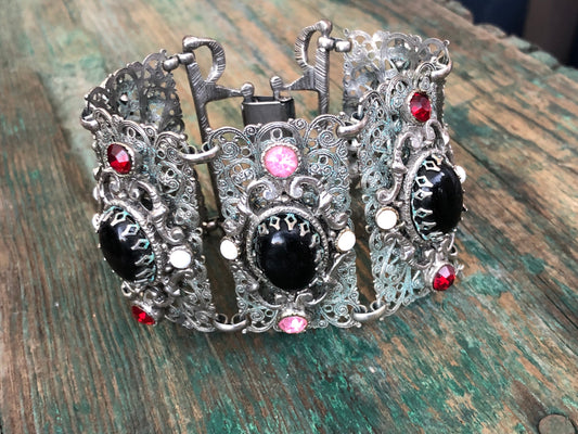 Selro Selini Silver Filigree, Onyx, Ruby Red & Pink Crystal Chunky Bracelet