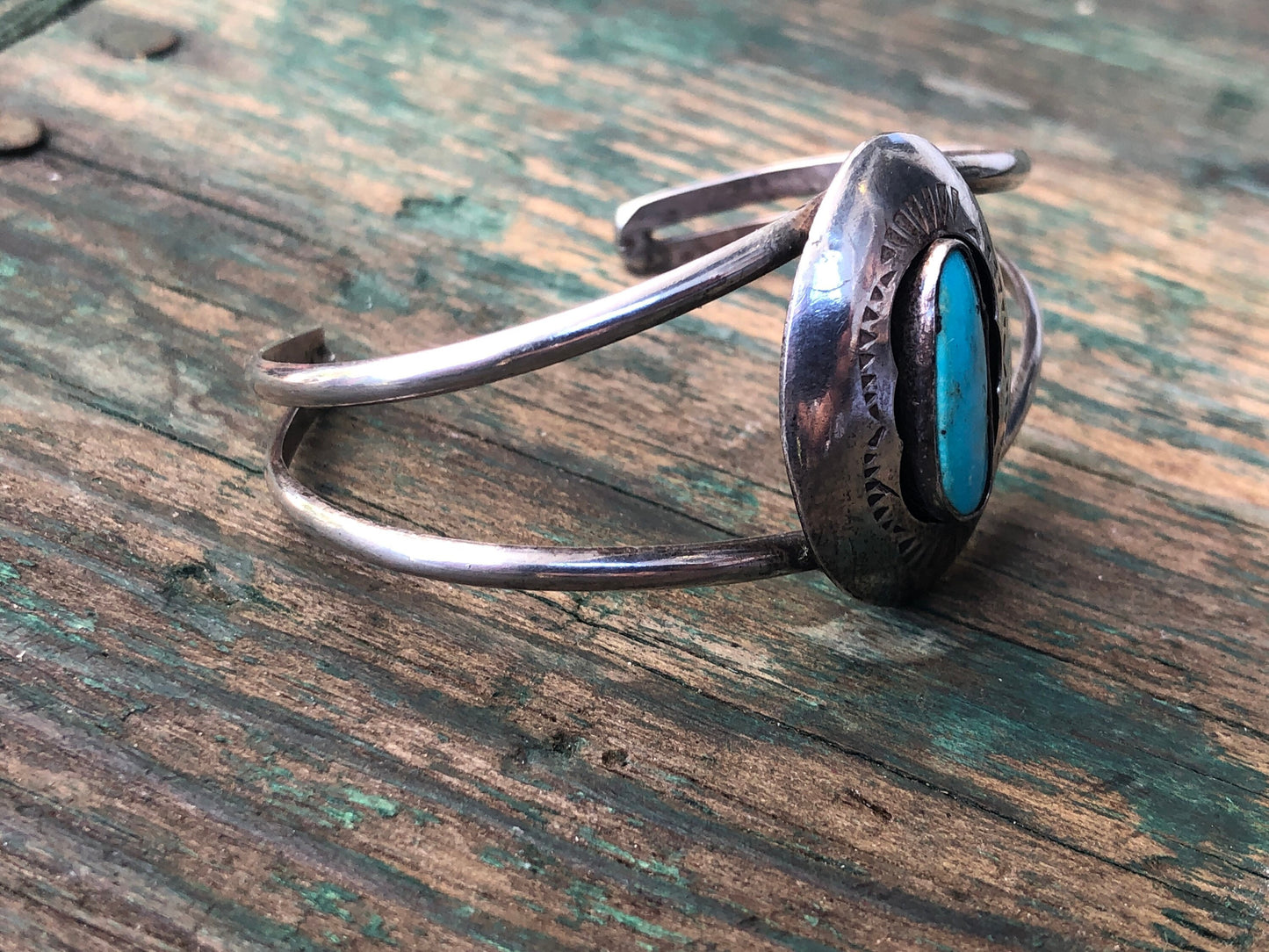 Vintage Native American Navajo Shadowbox Elongated Turquoise Sterling Silver Cuff Bracelet