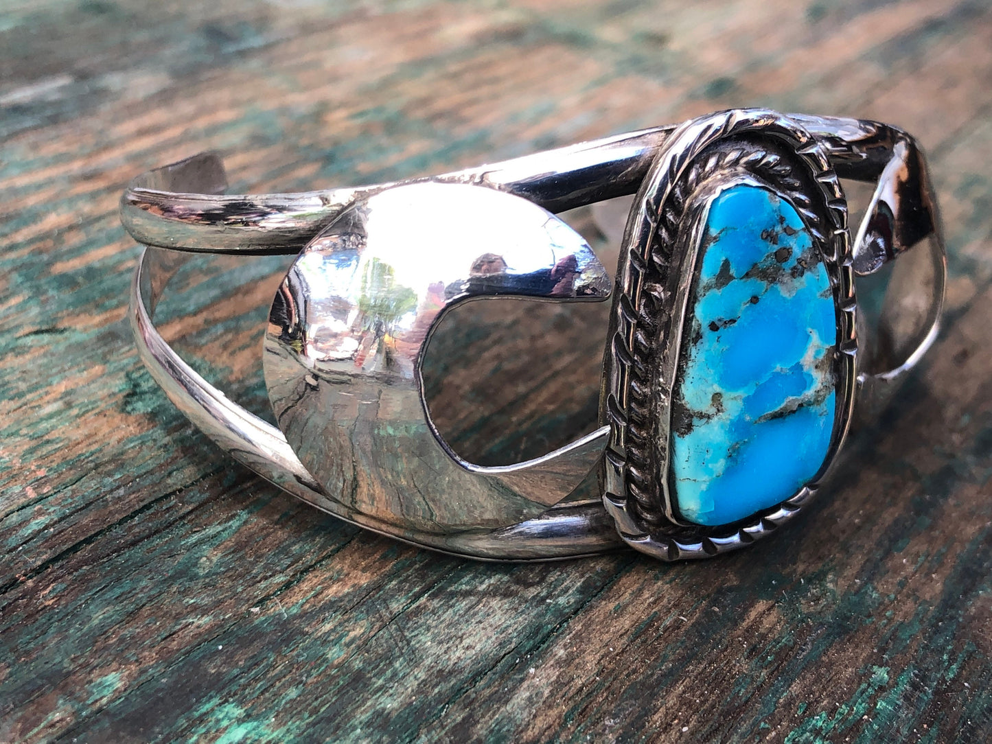Vintage Turquoise Native American Sterling Silver Southwest Old Pawn Moon Cuff Bracelet