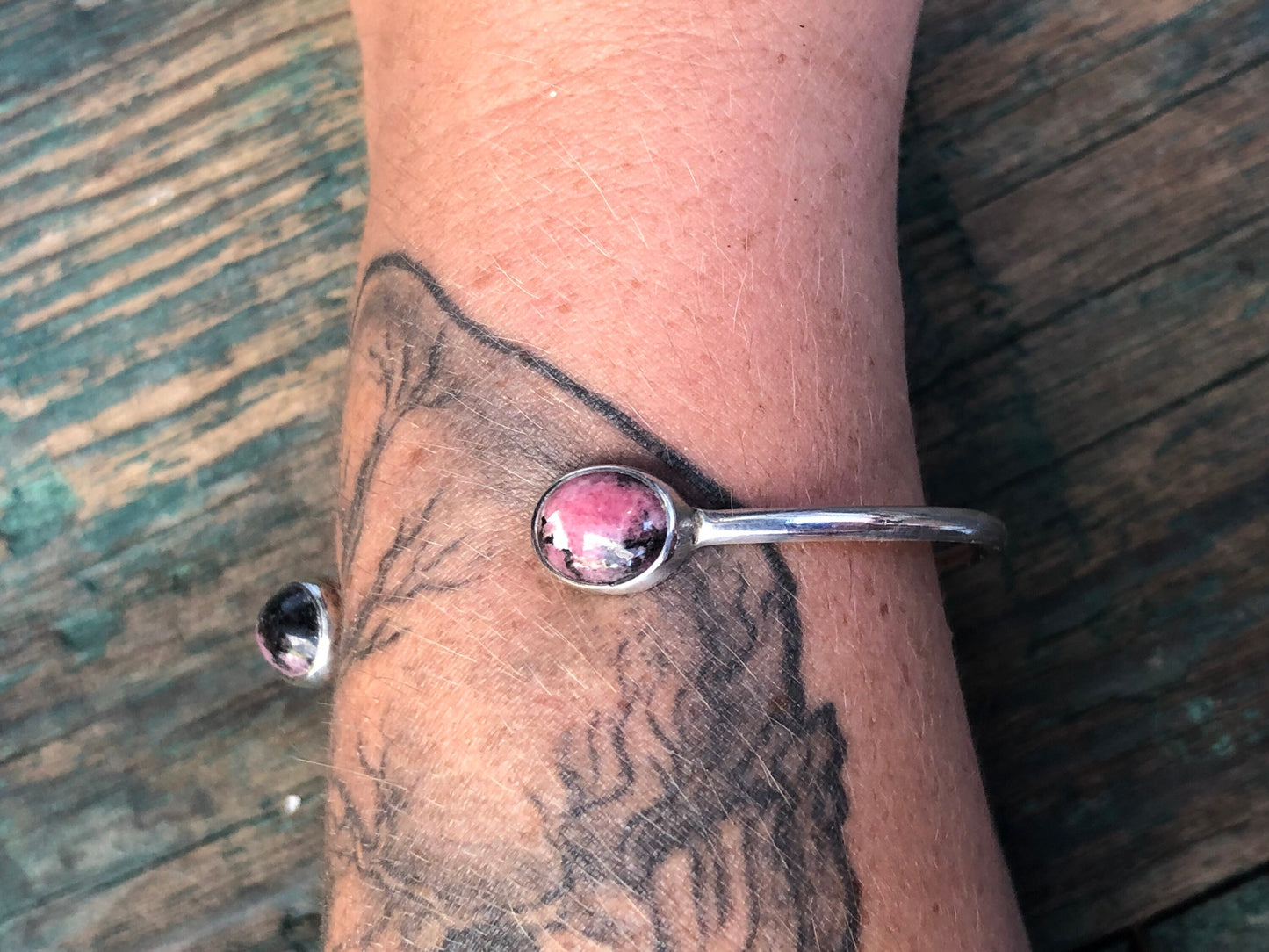 Vintage Sterling Silver Pink & Black Rhodonite Gemstone Reverse Cuff Bracelet