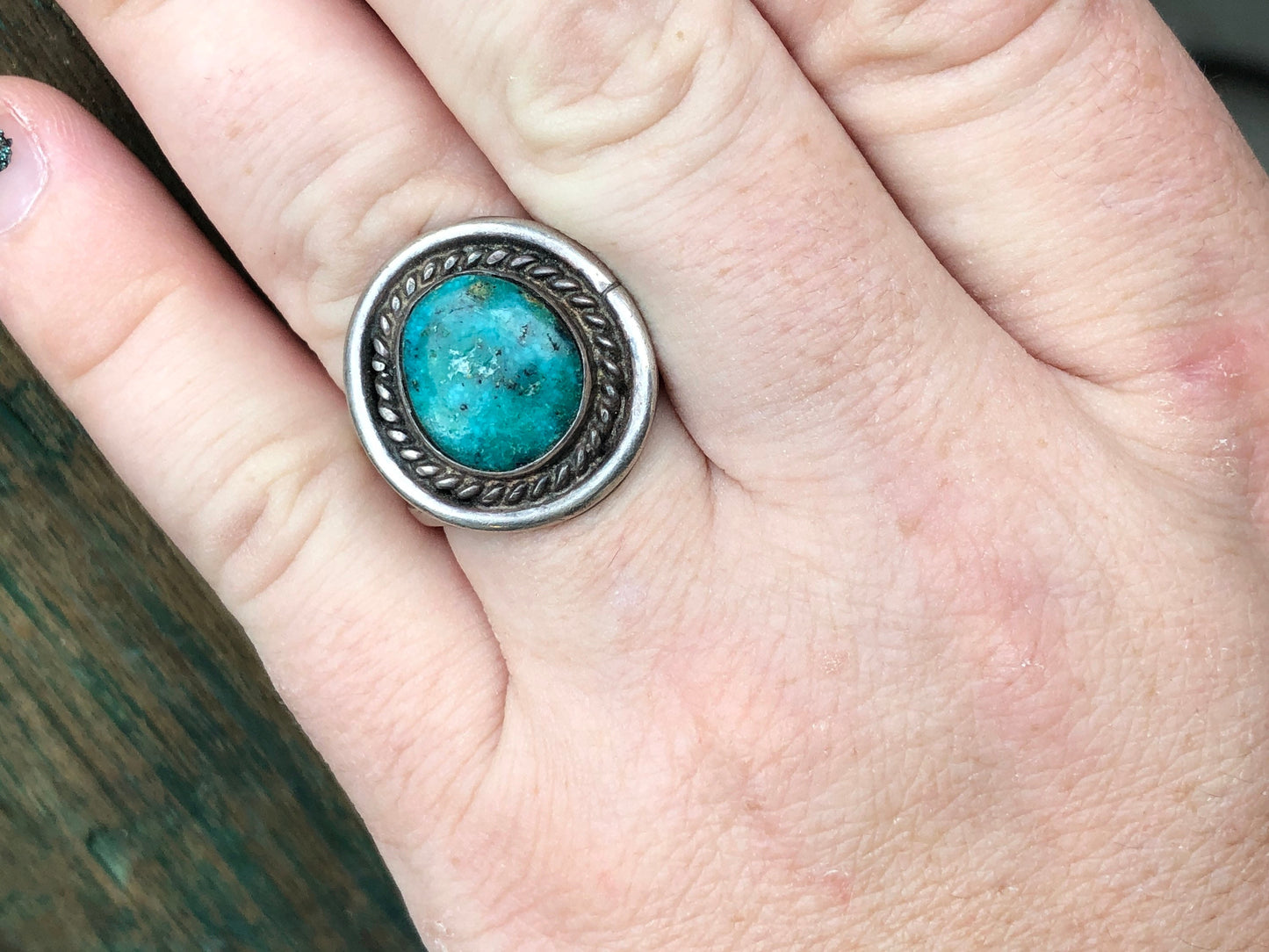 Sterling Silver & Turquoise Bezel Set Vintage Ring