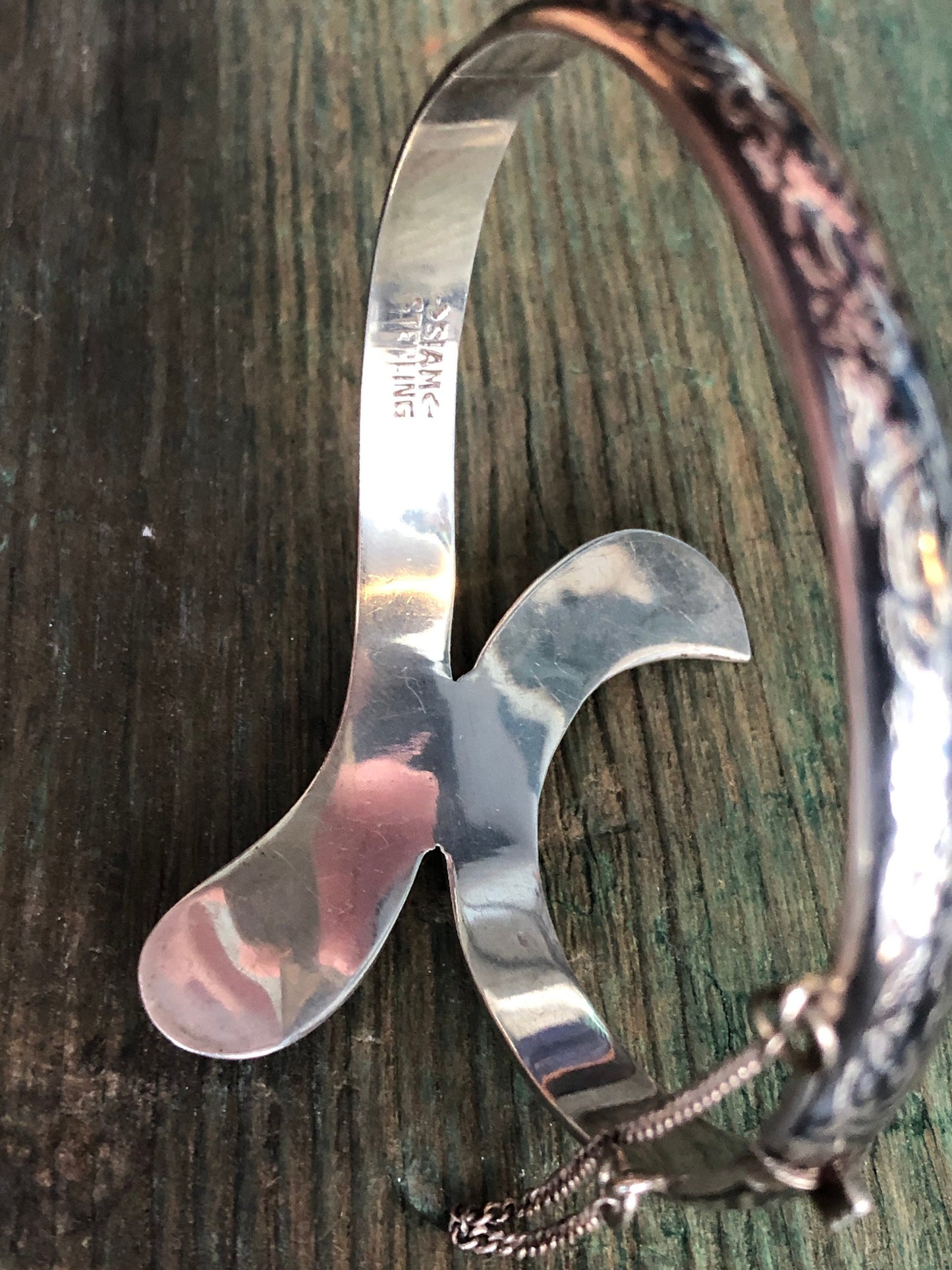 Vintage Nielloware Siam Sterling Silver Hindu Gods & Goddess Hinged Bypass Bangle Bracelet