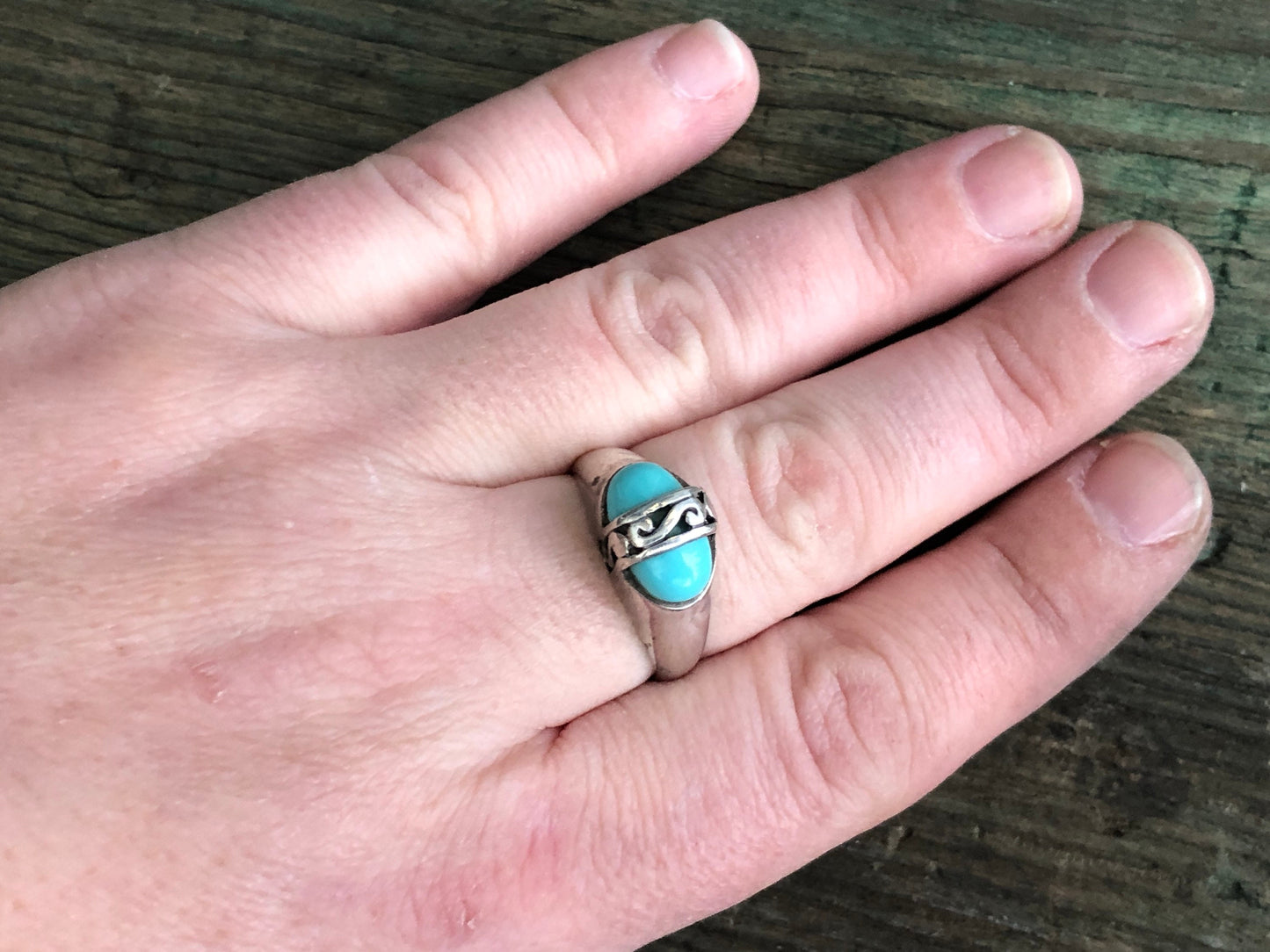 Vintage Sterling Silver & Turquoise Flourish Ring