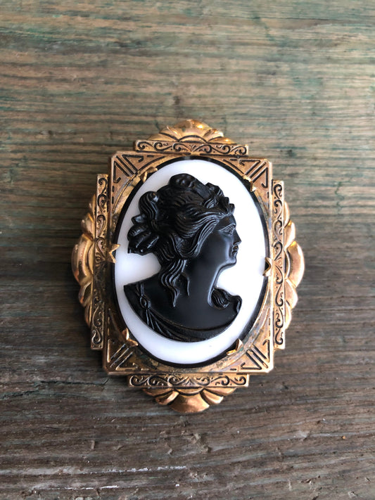 Antique Gold Filled Flourish White Milk Glass & Black Jet Glass Cameo Brooch