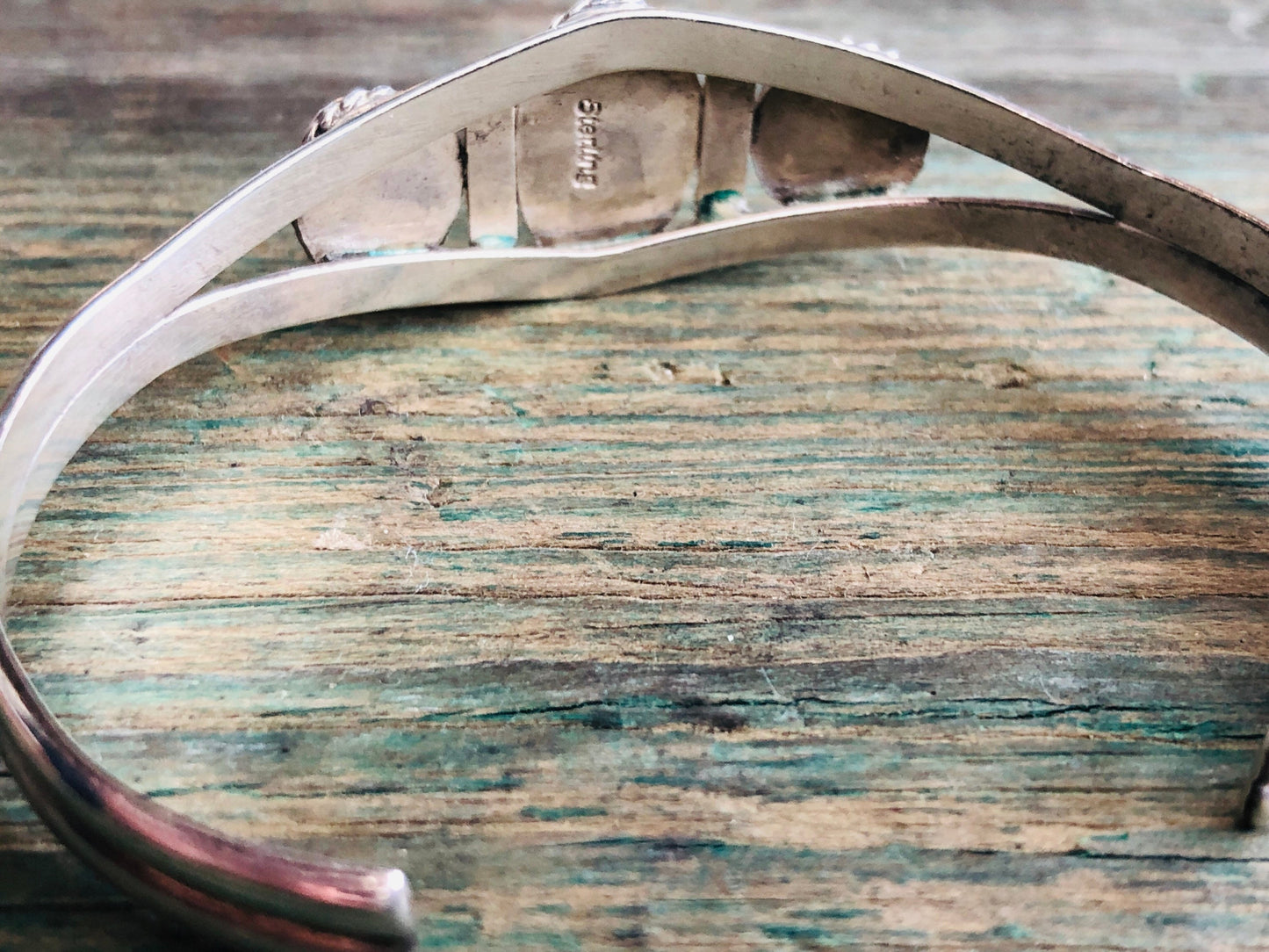 Vintage Native American 3 Green Malachite Gemstone Sterling Silver Cuff Bracelet