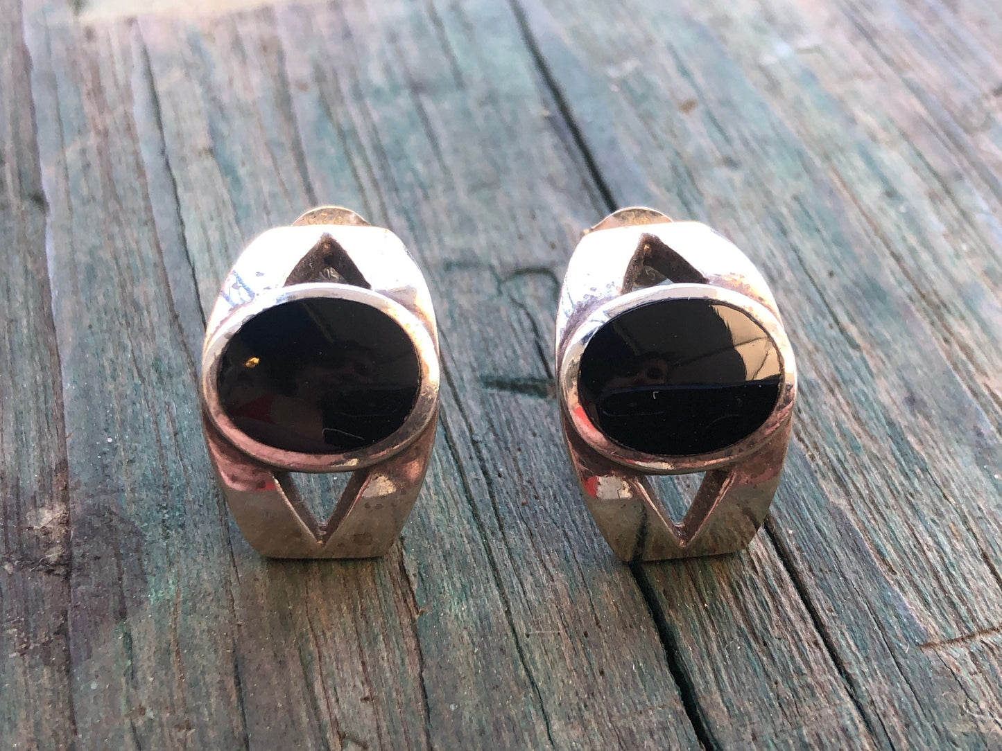 Vintage Modernist Geometric Onyx Half Hoop Pierced Post Earrings