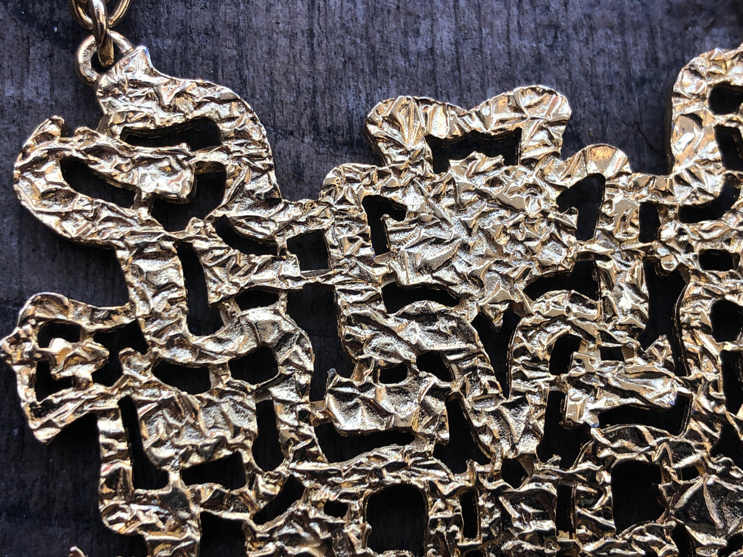 Unique Vintage Cut Shiny Gold Large Pendant Necklace