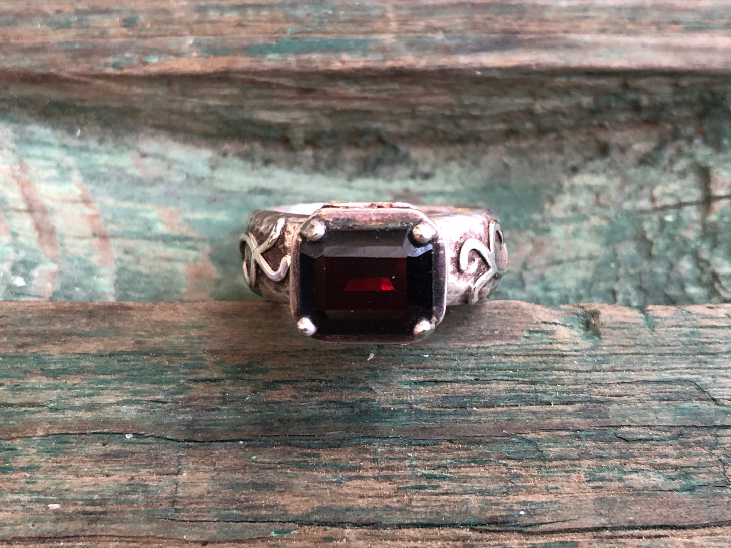 Vintage Red Garnet Chunky Hammered Unique Sterling Silver Ring